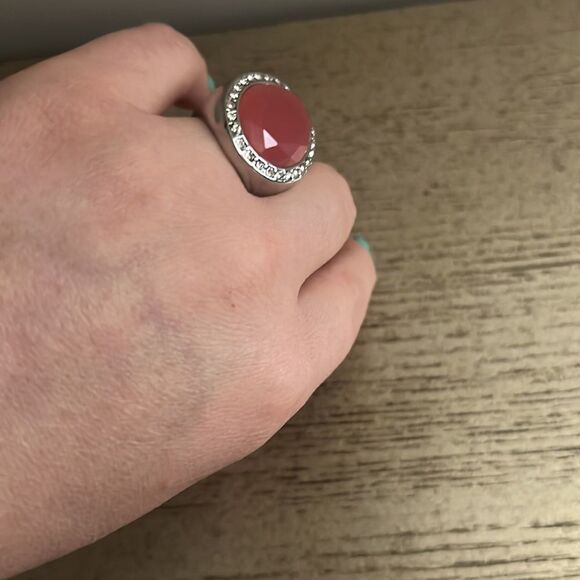 Cache stone ring 💍 - Picture 7 of 8